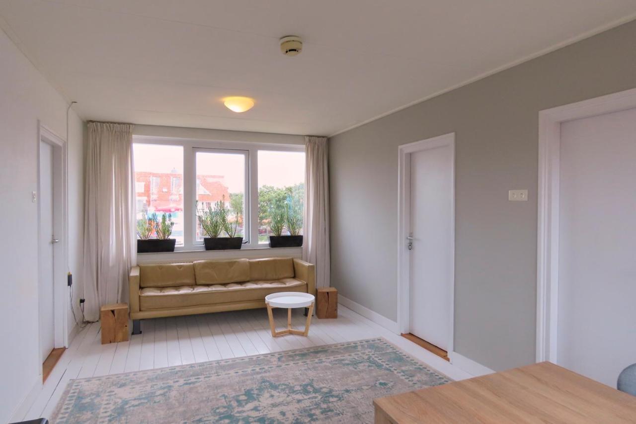Bed And Breakfast Het Bureau Texel Де Коох Екстериор снимка
